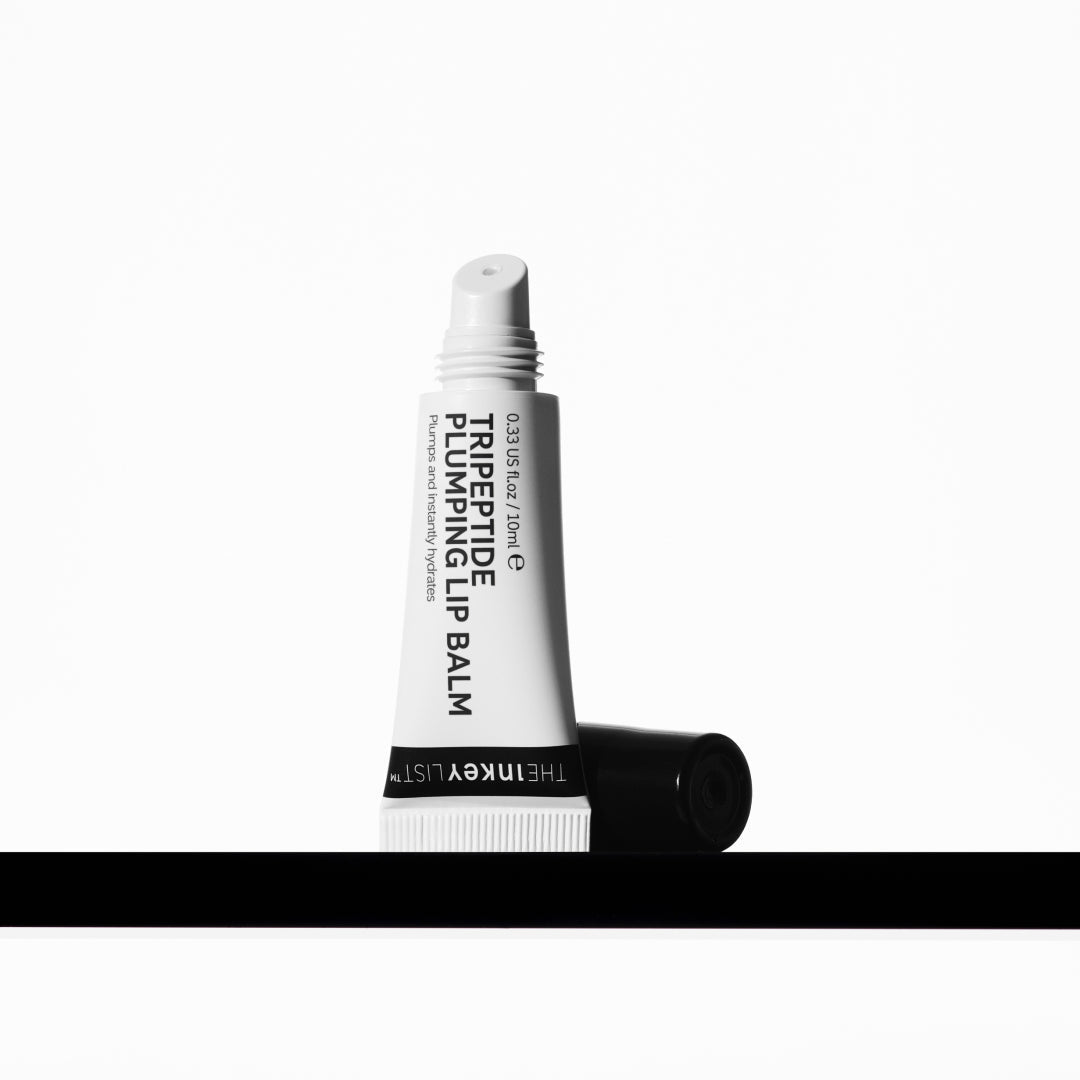 tripeptide-plumping-lip-balm-v8 Hero_14f10df7-895e-4bc9-a478-4464c8ebd699.jpg