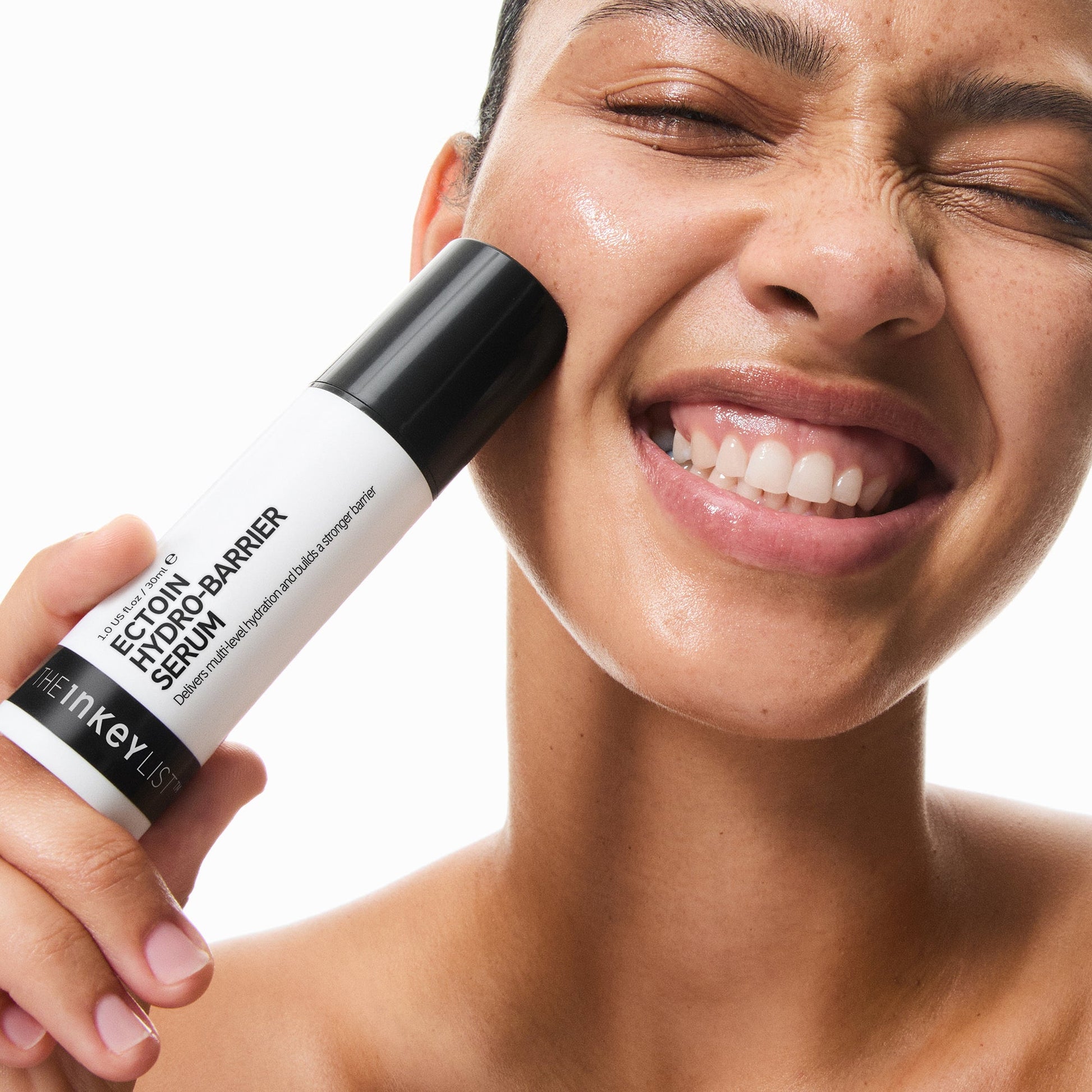 ectoin-hydro-barrier-serum-duo-l5 Omega50_Model_2000x2000_51d34848-519c-4045-b288-30216504f8ba.jpg